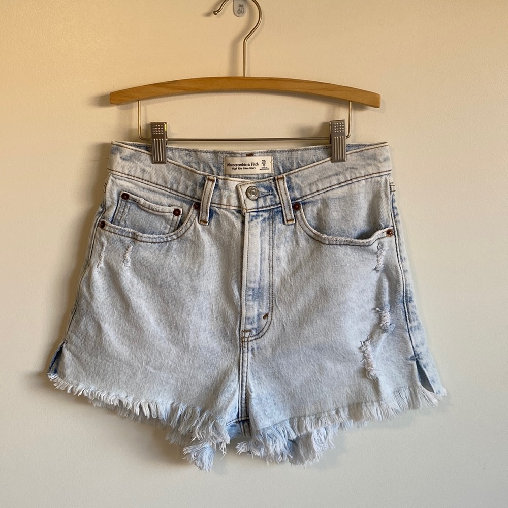 Abercrombie & Fitch mom short